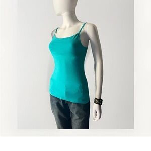 NWOT Oscar De La Renta Sports Teal Cami Tank Top In-Built Sports Bra Adj Straps